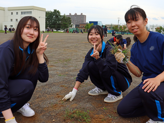 G12